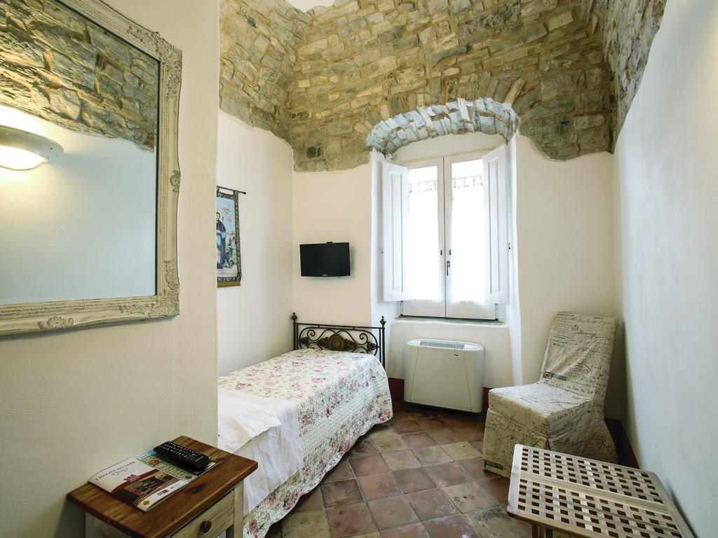 I Templari Di Alberona Hotel Стая снимка